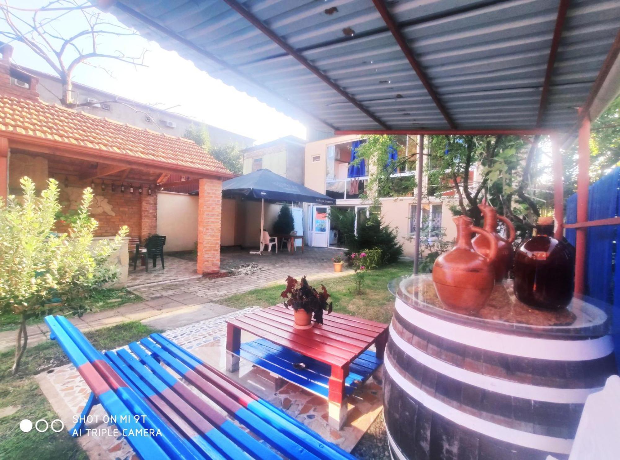 Guesthouse Mery كوبوليتي المظهر الخارجي الصورة
