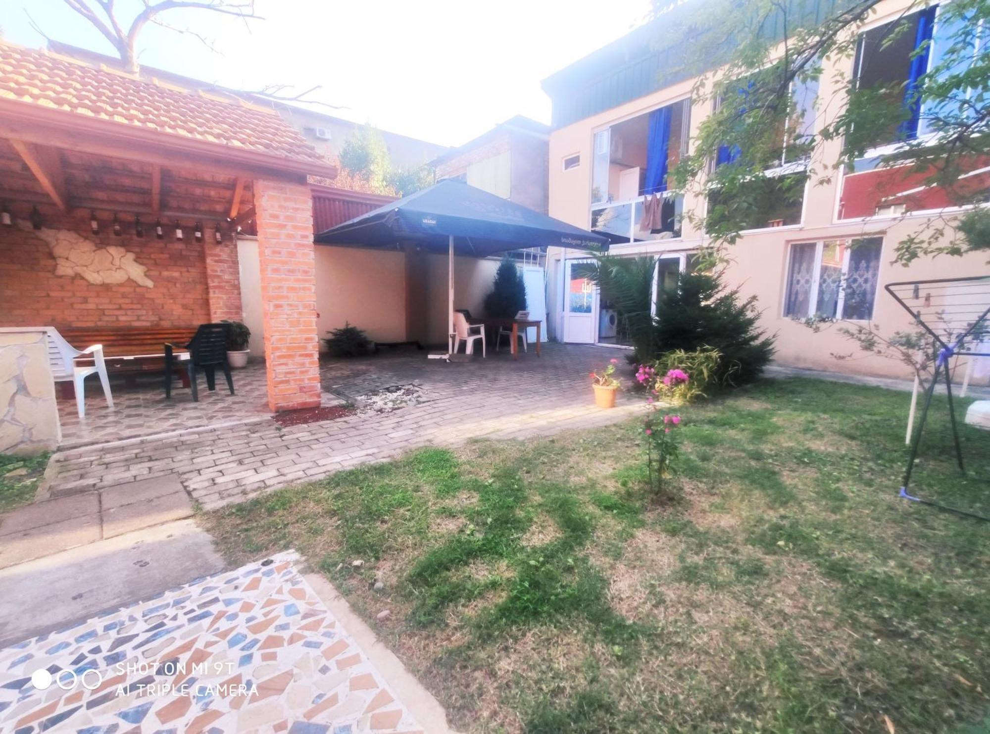 Guesthouse Mery كوبوليتي المظهر الخارجي الصورة